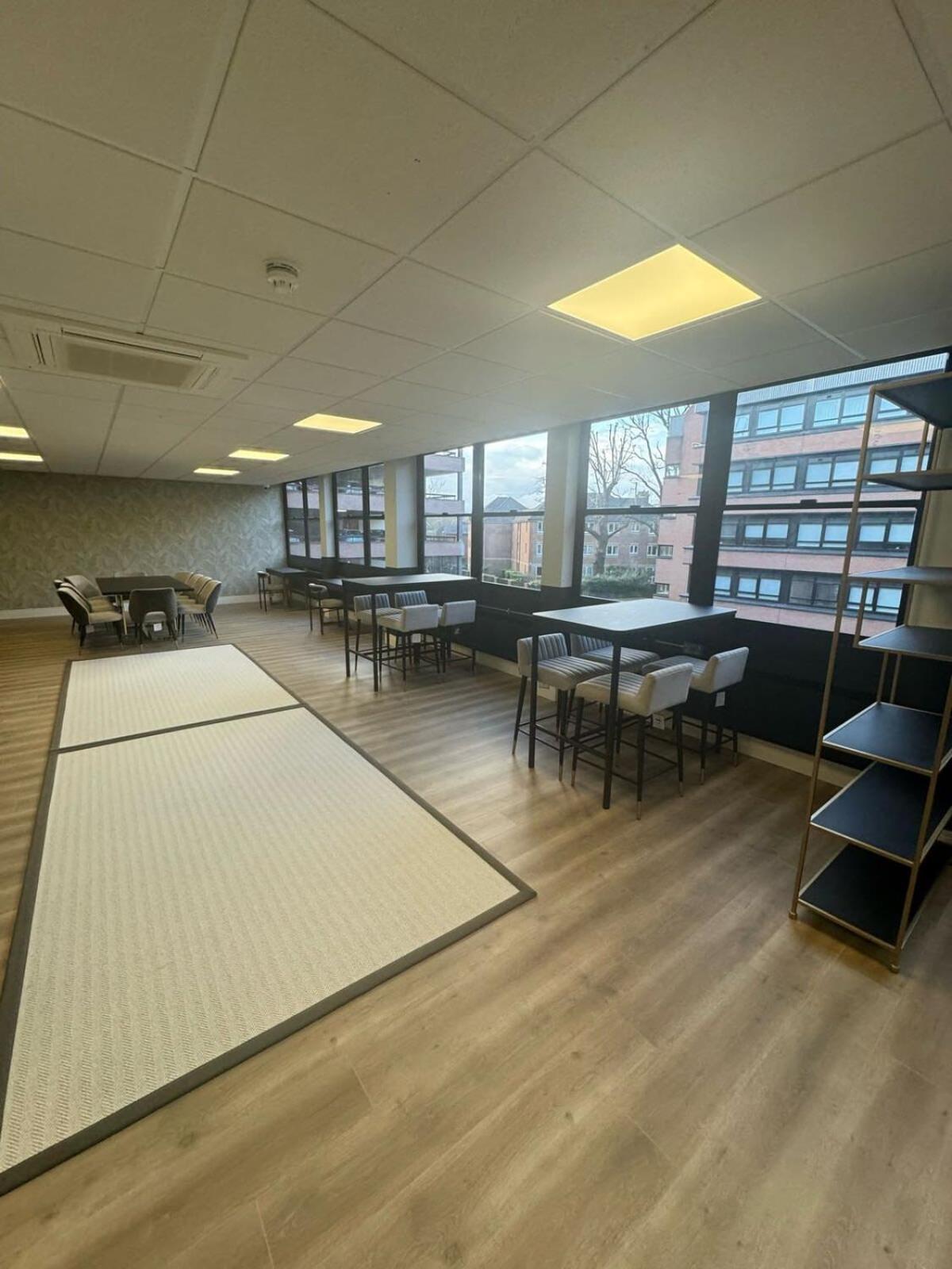 Bright Contemporary Studio In East Grinstead Eksteriør billede